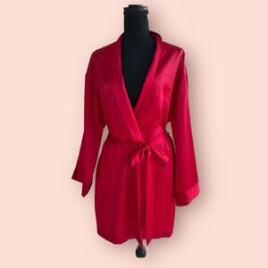Vtg Victoria's Secret Women's RED Satin Robe Pockets Kimono Tie Belt